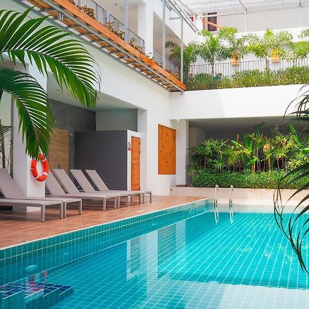Nonnee Hotel Kata-stranden Eksteriør bilde